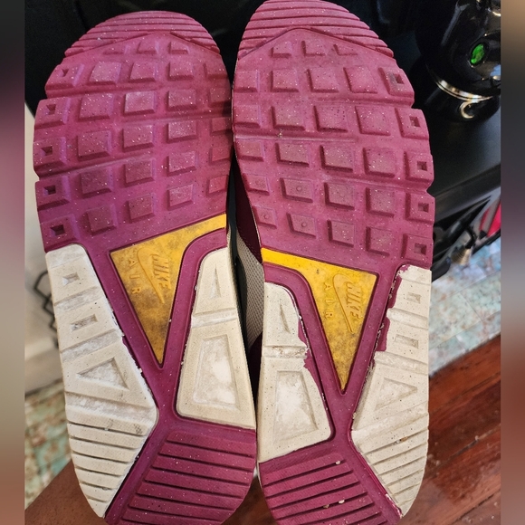 Nike Air Max Correl Multicolor Women's Sneakers, Size 12 - Picture 10 of 10